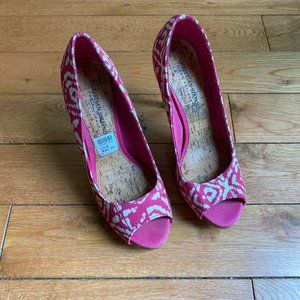 Christian Siriano Pink & White Cork Heels